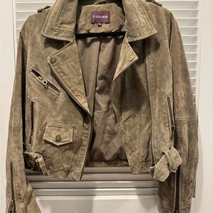Vigoss women’s  Tan Suede Jacket